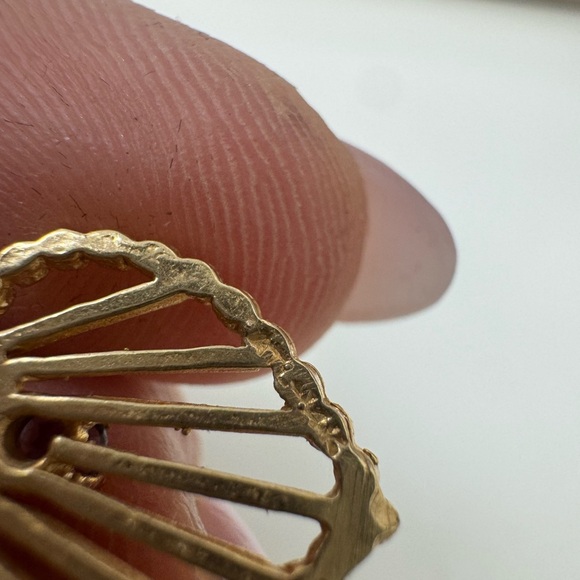 14K yellow gold and amethyst heart pendant - Picture 5 of 14